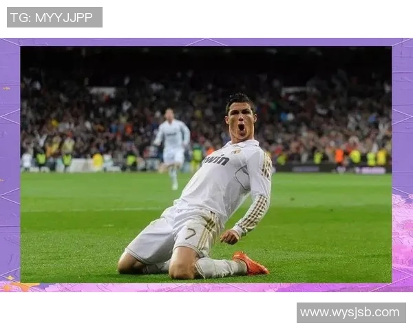 足球明星与记者的心动传递在赛场与镜头背后书写的爱情篇章 足球明星与记者的心动传递在赛场与镜头背后书写的爱情篇章